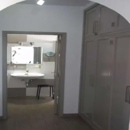 Puerto Del Carmen Sleeps 4 Wifi T691539 * Puerto del Carmen (Lanzarote)